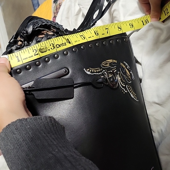 HTF Coach Dreamer 36 With Chelsea Tattoo Fringes Black 37122 EUC - Picture 13 of 15